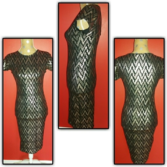 Miss London Gold Foil Print Midi Dress (10) - Picture 2 of 3